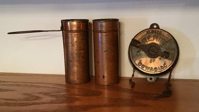 lot 59 image: Antique Copper Cups, Dogwagiac Antique Item