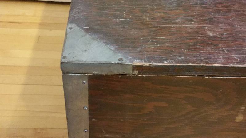 lot 15C image: Vintage Trunk