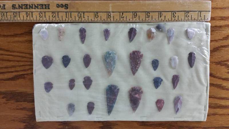 lot 51A image: Group of Arrowheads  Points