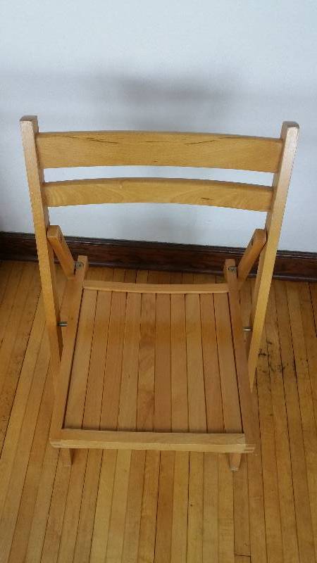 lot 15E image: Vintage Solid Wood Folding Chair w Brass Fittings