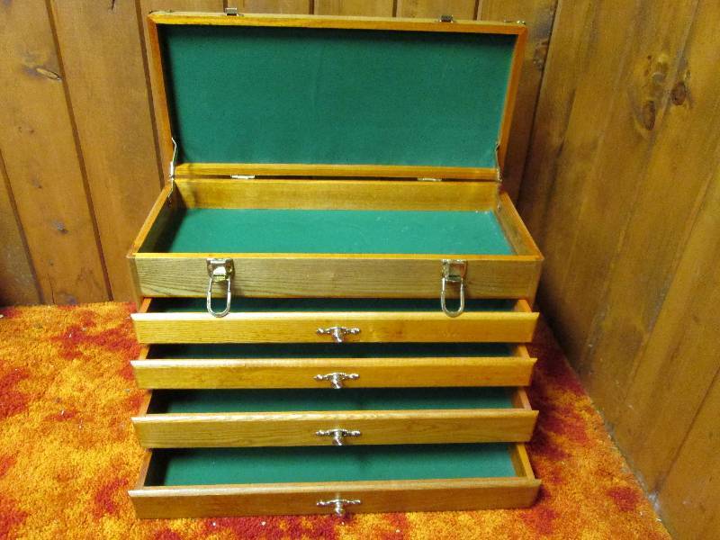 lot 50F image: Machinist Tool Box
