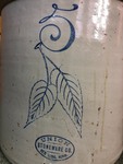 Beautiful 5 Gallon Red Wing Birch Leaf Union Stoneware Crock