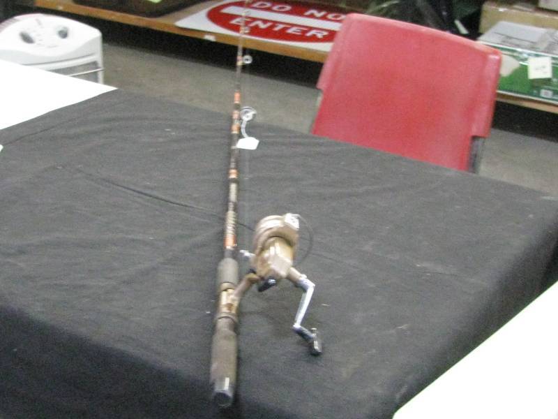 lot 5 image: Diawa B-130 Reel with Rod