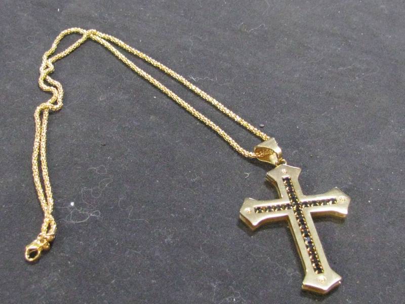lot 20 image: Gold Plated Cross & Chain