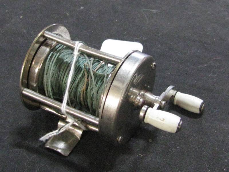 lot 25 image: Biltwell #3300 Jewelled Reel by Bronson Mfg