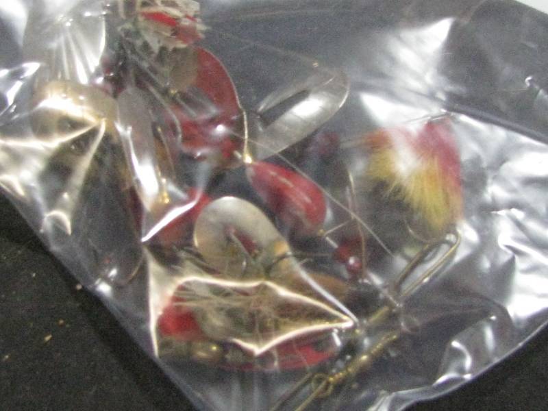 lot 44 image: Mixed Bag of Old Spinners