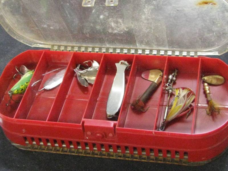 lot 48 image: Red Plastic Box of Old Assorted Lures