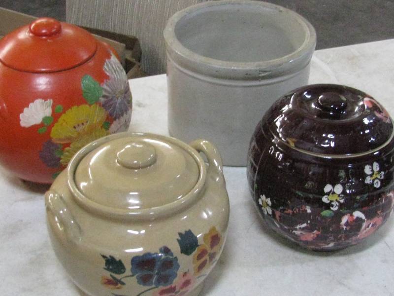lot 90 image: Crock cookie Jars