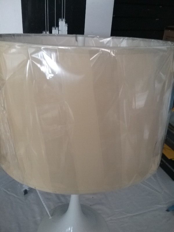Stylish Fluted End Table Lamp