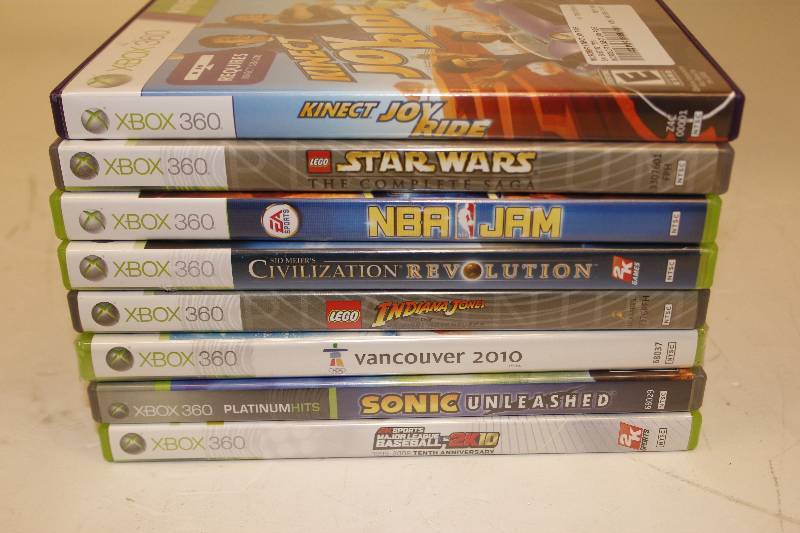 lot 19 image: Lot of 8 XBOX 360 Games with many different titles please look at the pictures to find out the names