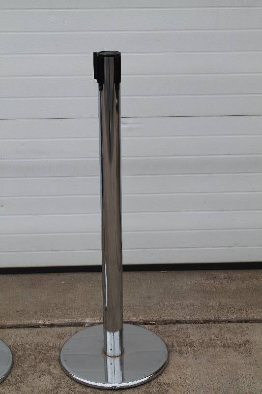 Chrome Crowd Control Base 7 Ft Long Strap
