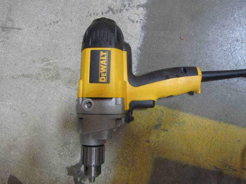 lot 6 image: DEWALT 9 Amp 12 in. Spade Handle Drill