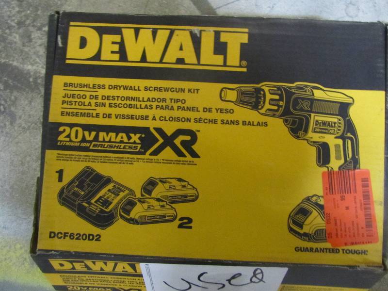 lot 8 image: DEWALT 20-Volt MAX XR Lithium-Ion Cordless Brushless Drywall Screw Gun Kit with (1) Batteries 2Ah, Charger
