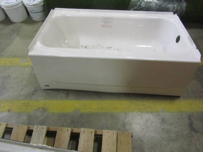 lot 91 image: Bootz Industries Honolulu 46-12 in. Right Hand Drain Soaking Tub in White