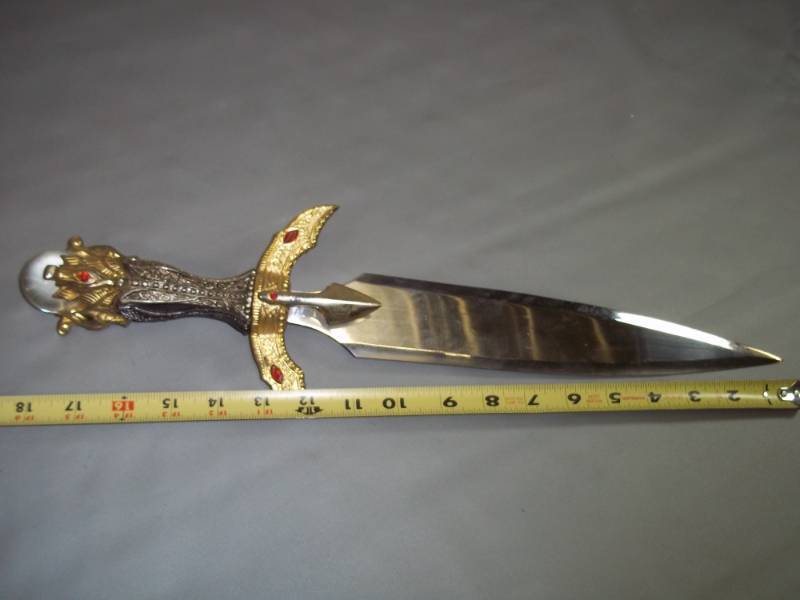 11 Knife