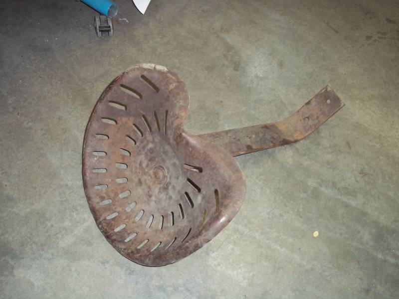 Tractor Seat with base