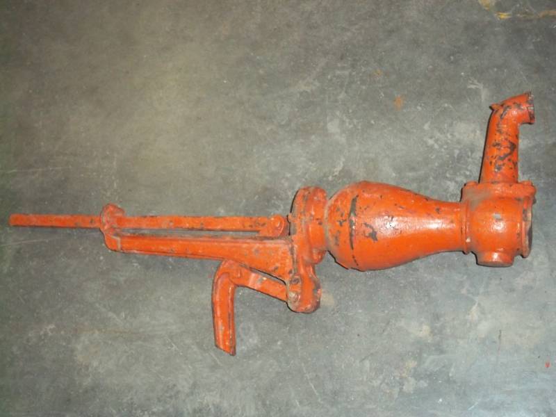 Pump Head top, great garden dcor