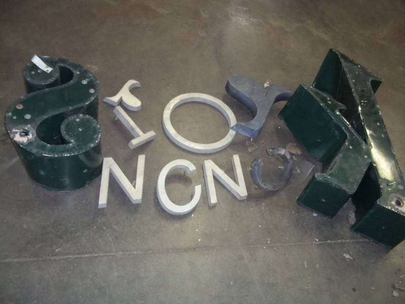 Sign Letters