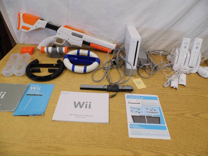 lot 23 image: Wii