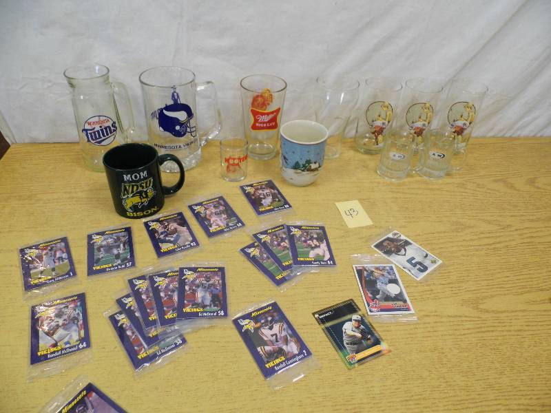 lot 43 image: Glasses - Mugs - Vikings Cards