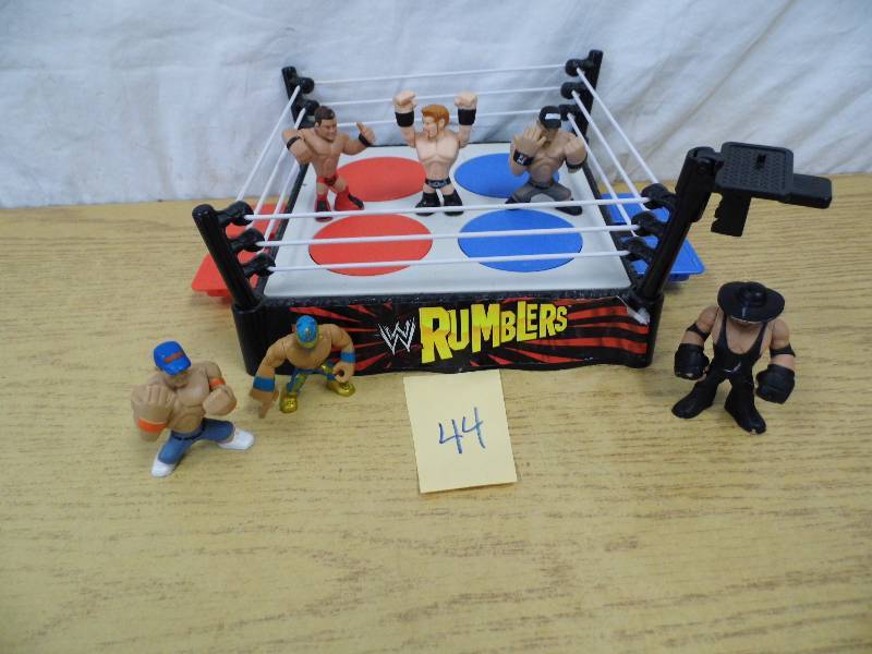 lot 44 image: Wrestling Rumbles