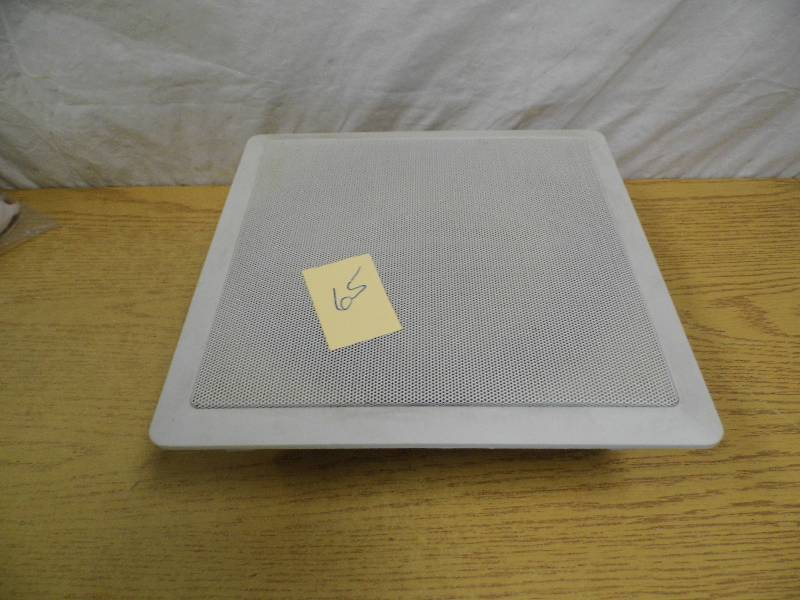 lot 65 image: Speakers