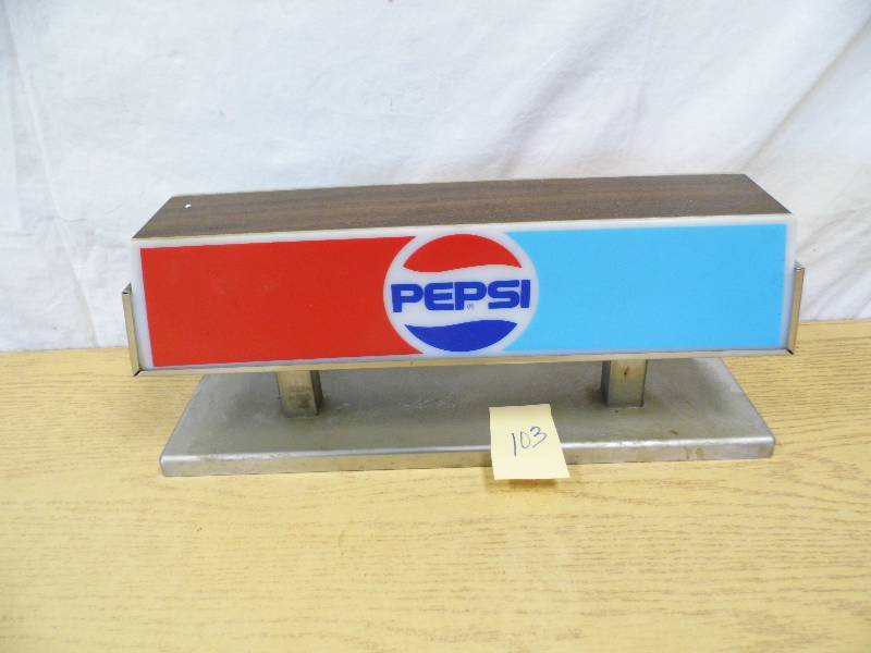 lot 103 image: Pepsi Dispenser Light