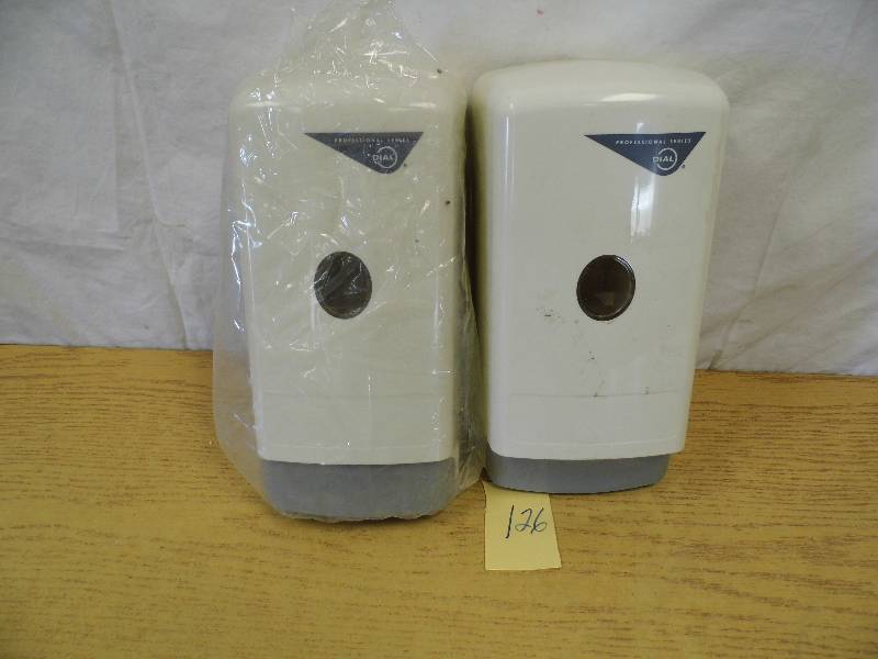 lot 126 image: Hand Soap Dispenser