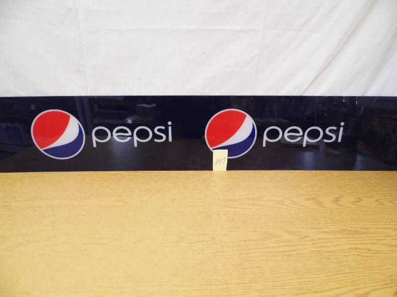 lot 147 image: Pepsi Sign