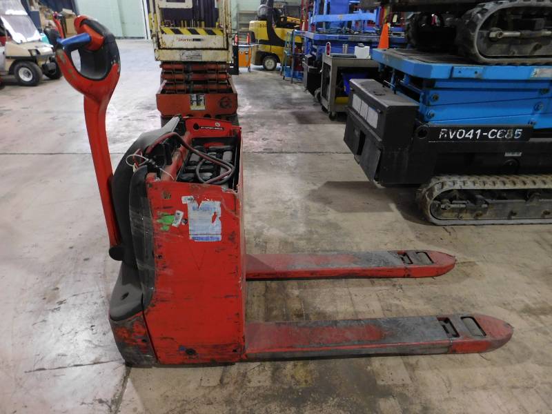 2013 Linde T20 Electric Pallet Jack