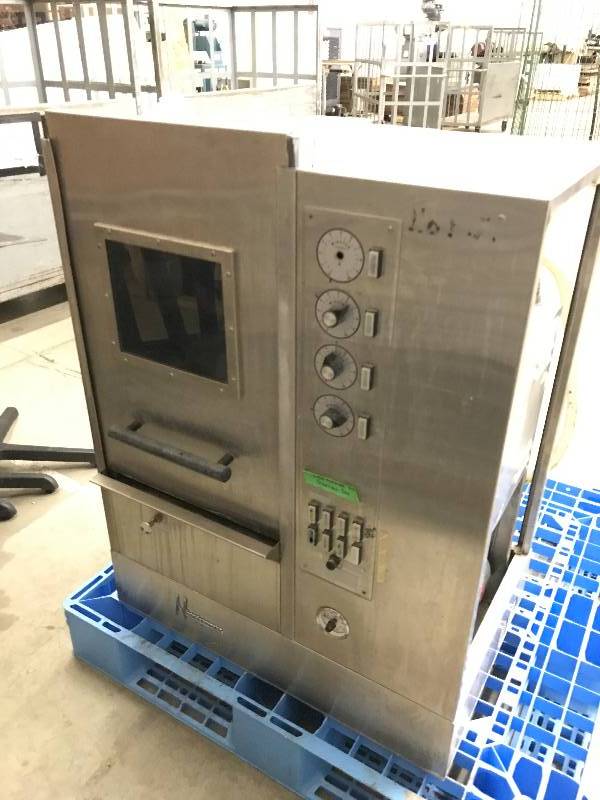 lot 36 image: HEINICKE STEAM CLEANER