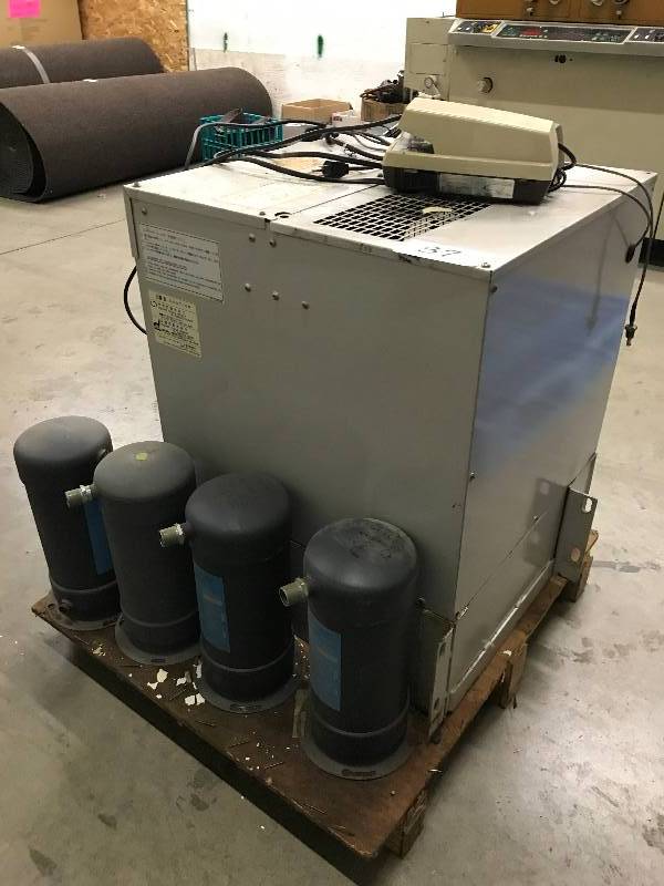 lot 37 image: PALLET LOT W CHILLER AND FILTERS