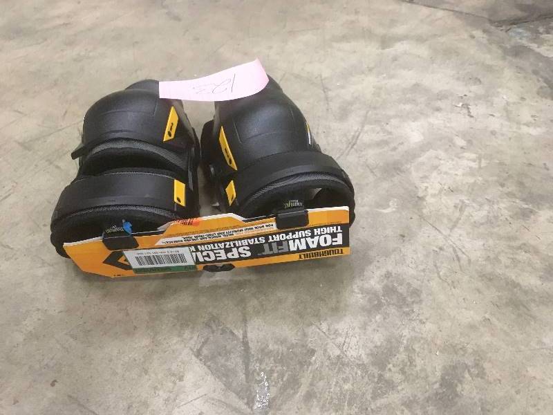 lot 123 image: ToughBuilt TOU-KP-01300a FOAMFIT Thigh Support Stabilization KneePads