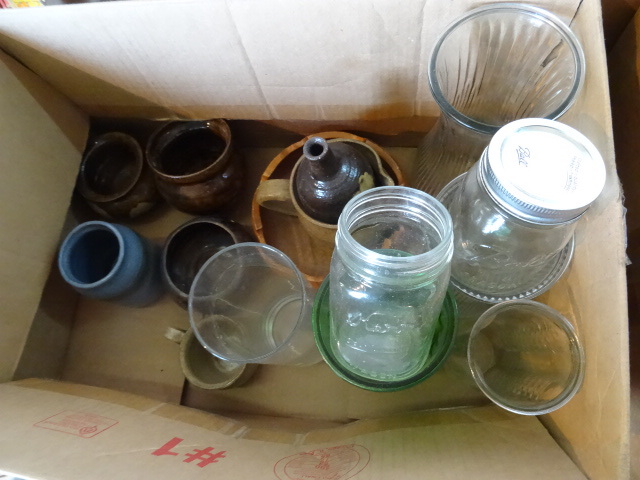 Misc glassware and pottery...