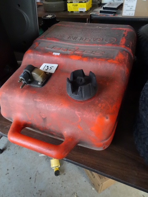 Scepter 6.6 gal outboard motor tank...