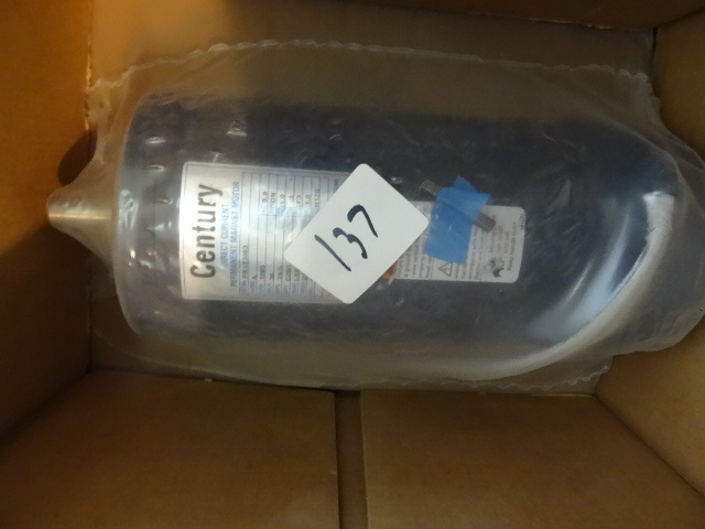 Century .9 hp 36 volt motor. New...
