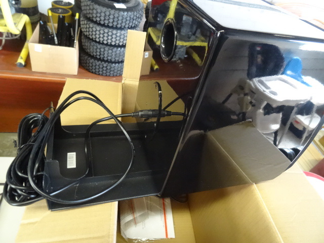 Vizio sound bar and subwoofer on PP...