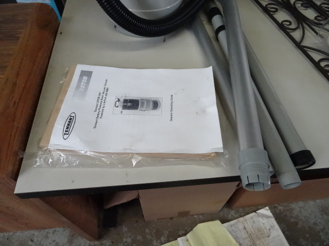 Tenant 3070b back pack vacuum...