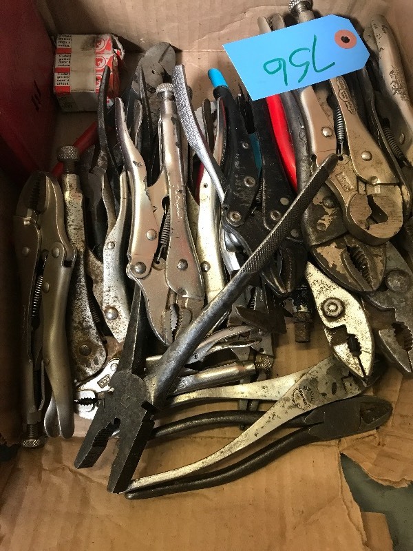 lot 756 image: LOT OF PLIERS AND VISE GRIPS