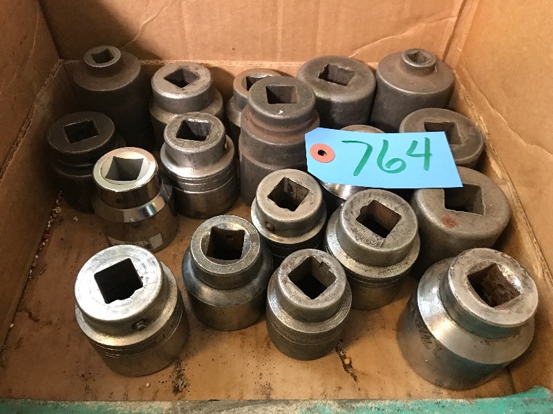 lot 764 image: ASSORTED LARGE SOCKETS