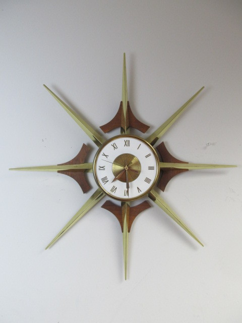 lot 103 image: Vintage 1960s Mid Century Starburst Wall Clock