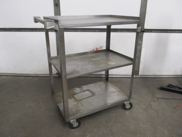 lot 125 image: 3-Tiered Industrial LAKESIDE Rolling Cart