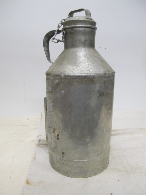 lot 176 image: Vintage NORTHLAND Dairy Milk Can