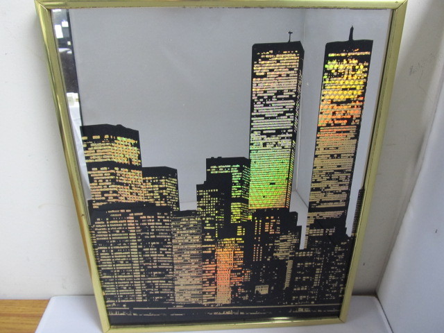 lot 188 image: Set of 3 Vintage Skyline Wall Mirrors by Wonder Graphics