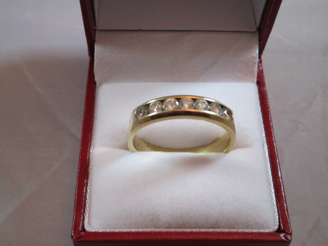 Mens .78ct 7 Diamond Solitaire Ring 14kt 6.32 Grams $3499.00 Retail