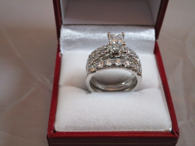 2.50ct Princess Cut White Diamond Wedding Set 14kt 10.1 Grams