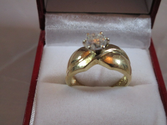 1.01ct White Diamond Solitaire Ring 14kt  $9900.00 Retail
