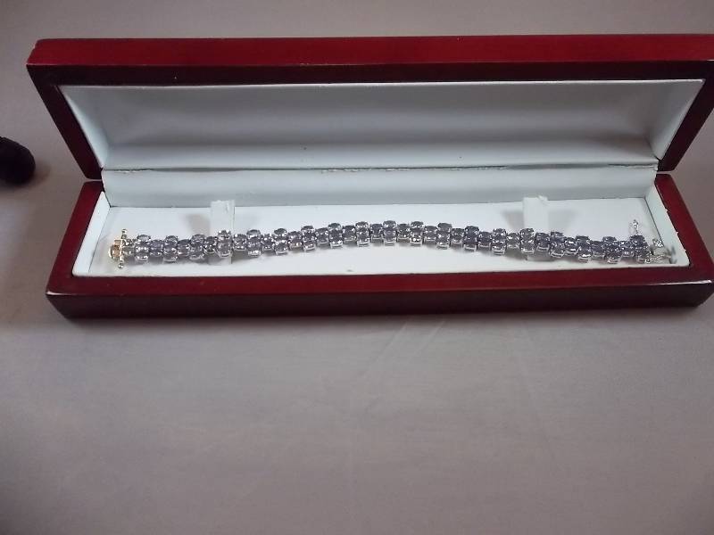 20ct Genuine Tanzanite Bracelet  $4495.00 Appraisal