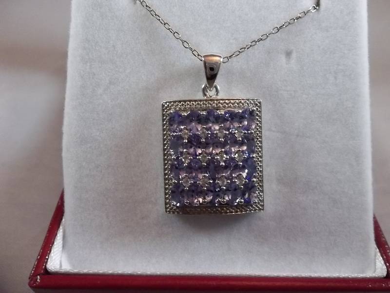 3.48ct Genuine Tanzanite Necklace