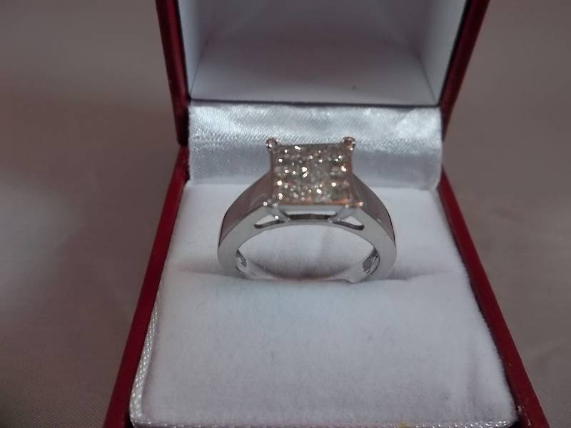 .50ct Invisible Set Princess Cut White Diamond Ring